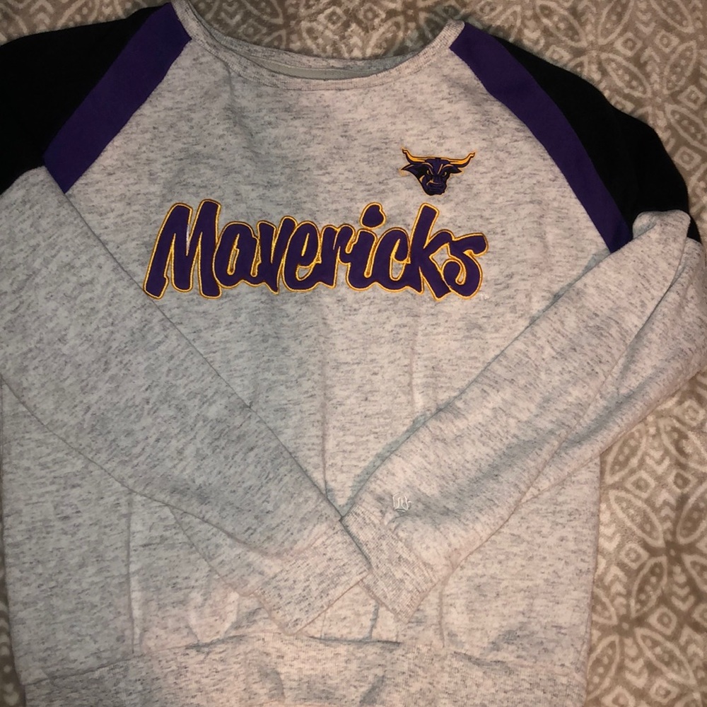 Minnesota mankato state mavericks crew neck